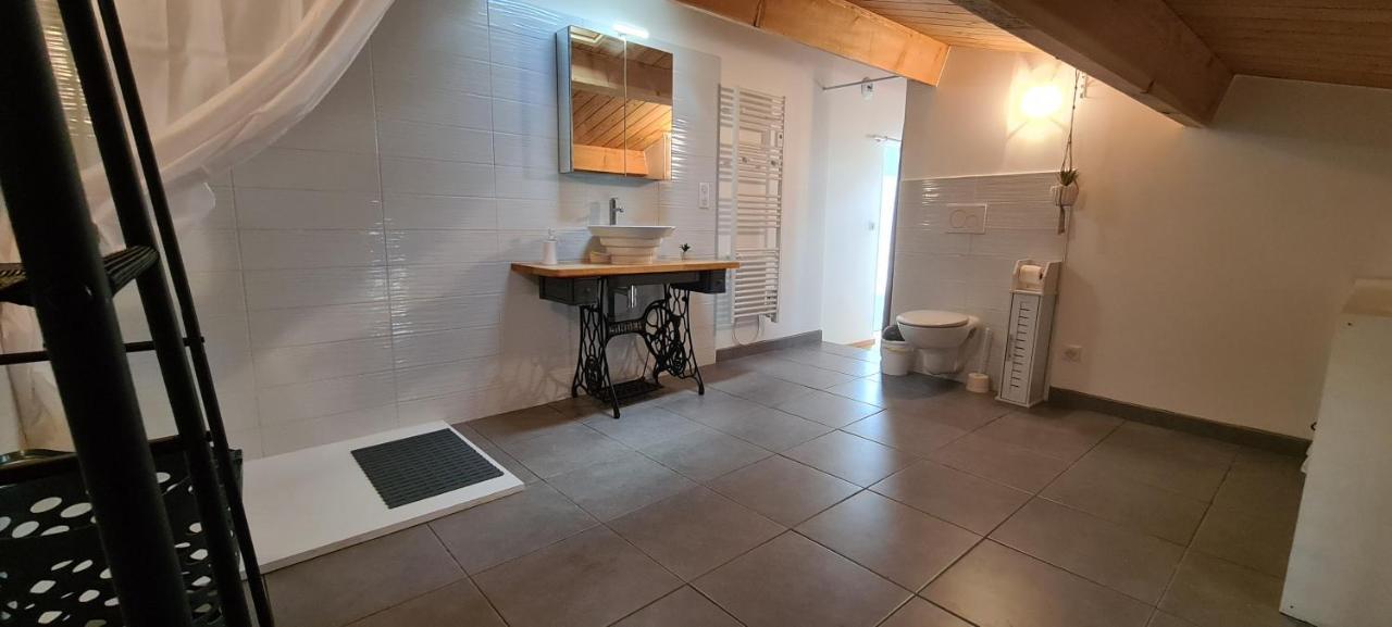 Le Tilleul Pont D'arc Apartment *