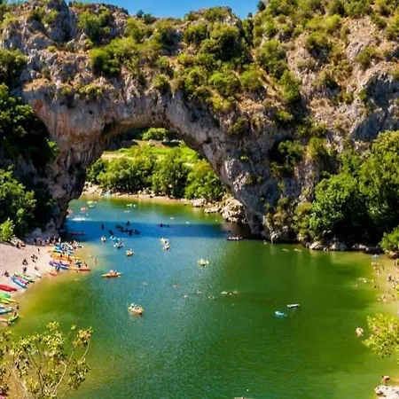 Gite Le Tilleul Vallon Pont D'Arc Exterior photo